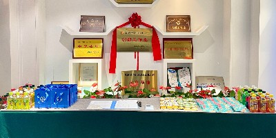 一涵汴绣“七夕传递爱—关爱郑州市新就业群体”活动圆满结束！