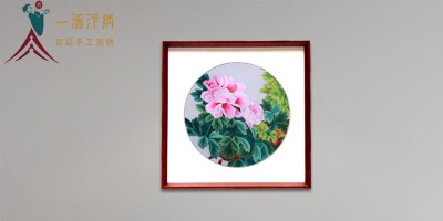 斗方汴绣牡丹画：小画大作用