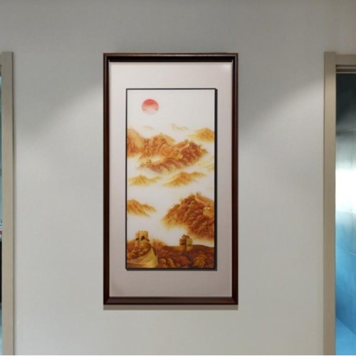 家里玄关挂画有讲究！俗话“家有两不挂，越挂越没福”，哪两种画不能挂？
