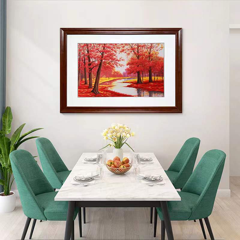 手工刺绣餐厅装饰画——手工刺绣装饰画枫林图