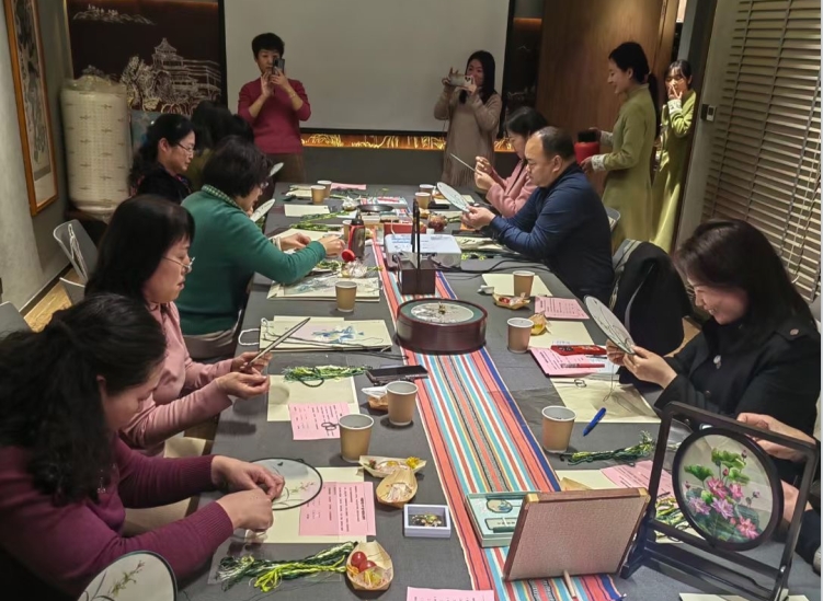 一涵汴绣